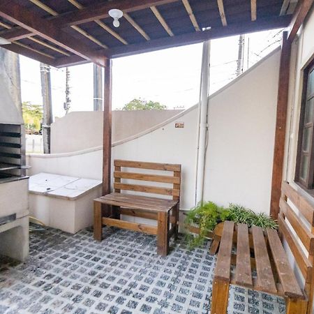Apartamentos Bombinhas - 140 metros da Praia Exterior foto